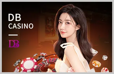 Trận đấu tennis với vận động viên đang giao bóng